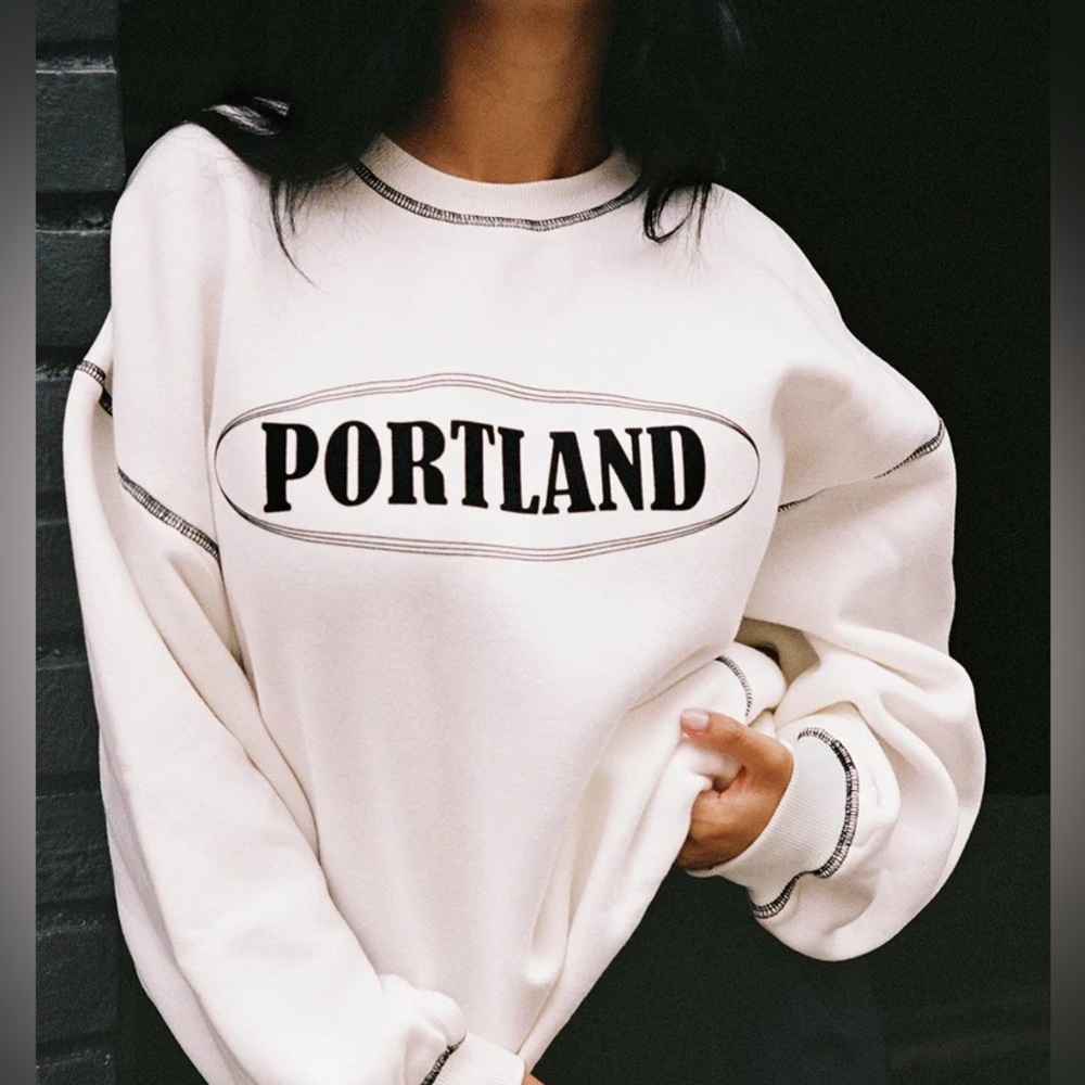 portland white oversized sweatshirt